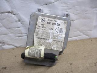 блок AirBag Volkswagen Sharan 1 поколение [рестайлинг] 2001, 1.9 л., TDi, AUY, дизель, МКПП, серебро, минивэн, передний привод, 6Q0909605
