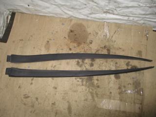 молдинг лобового стекла Volkswagen Golf Plus 1 поколение 2005, 1.9 л., TDi, BKC, дизель, МКПП, серый, хетчбэк 5 дв., передний привод, 5M0854327B