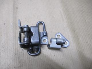 петля двери Volkswagen Golf Plus 1 поколение 2005, 1.9 л., TDi, BKC, дизель, МКПП, серый, хетчбэк 5 дв., передний привод, 1K4833402G, 1K4833412H