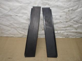 молдинг (накладка кузовная) Volkswagen Golf Plus 1 поколение 2005, 1.9 л., TDi, BKC, дизель, МКПП, серый, хетчбэк 5 дв., передний привод, 5M0839901, 5M0839902