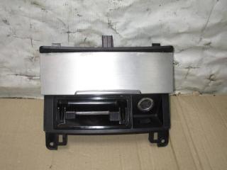пепельница Audi Q7 4L 2007, 3.0 л., TDi, BUN, дизель, АКПП, черный, внедорожник 5 дв., полный привод, 4L0857951