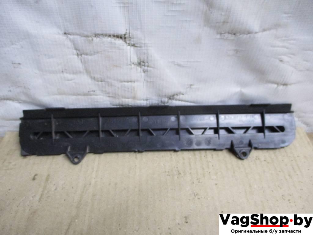 корпус салонного фильтра Audi Q7 4L 2007, 3.0 л., TDi, BUN, дизель, АКПП, черный, внедорожник 5 дв., полный привод, 7H1819913 - фото №1