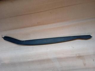 молдинг (накладка кузовная) Volkswagen Golf Plus 1 поколение 2006, 1.9 л., TDi, BLS, дизель, МКПП, серый, хетчбэк 5 дв., передний привод, 5M0837381B