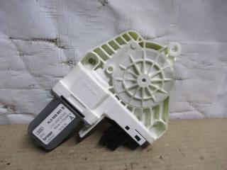 моторчик стеклоподъемника передний левый Audi Q7 4L 2007, 3.0 л., TDi, BUN, дизель, АКПП, черный, внедорожник 5 дв., полный привод, 4L0959801B