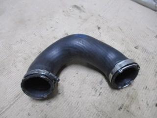 патрубок интеркулера Audi Q7 4L 2007, 3.0 л., TDi, BUN, дизель, АКПП, черный, внедорожник 5 дв., полный привод, 7L6145972E