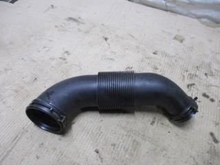 патрубок воздушного фильтра Audi Q7 4L 2007, 3.0 л., TDi, BUN, дизель, АКПП, черный, внедорожник 5 дв., полный привод, 7L6129627F