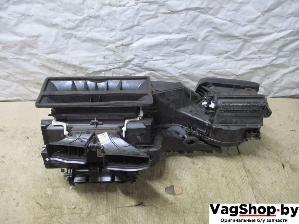 корпус отопителя (печки) Audi A6 4G/C7 2013, 3.0 л., TDi, CLA, дизель, АКПП, серый, универсал, полный привод, 4G1819389A - фото №1