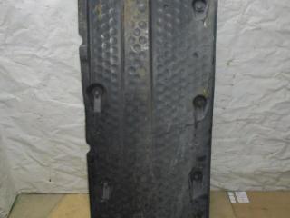 защита днища Audi A3 8P/8PA [рестайлинг] 2006, 2.0 л., TFSI, AXX, бензин, МКПП, голубой, хетчбэк 5 дв., полный привод, 1K0825211E