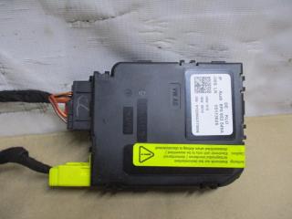 блок управления коммутационным центром Audi A3 8P/8PA [рестайлинг] 2006, 2.0 л., TFSI, AXX, бензин, МКПП, голубой, хетчбэк 5 дв., полный привод, 8P0953549A