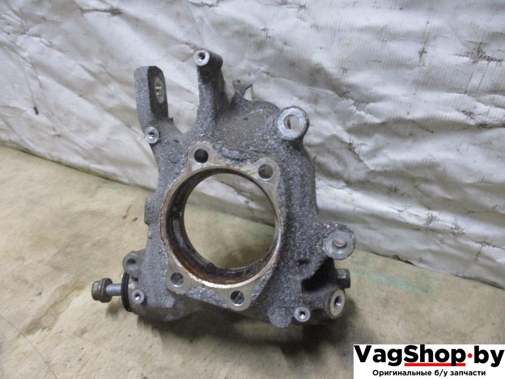 кулак задний правый Audi A8 D4/4H 2011, 4.2 л., FSI, CDR, бензин, АКПП, серый, седан, полный привод, 4H0505432C - фото №1