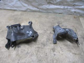 кронштейн двигателя Audi A8 D4/4H 2011, 4.2 л., FSI, CDR, бензин, АКПП, серый, седан, полный привод, 4H0399059C, 4H0399060B