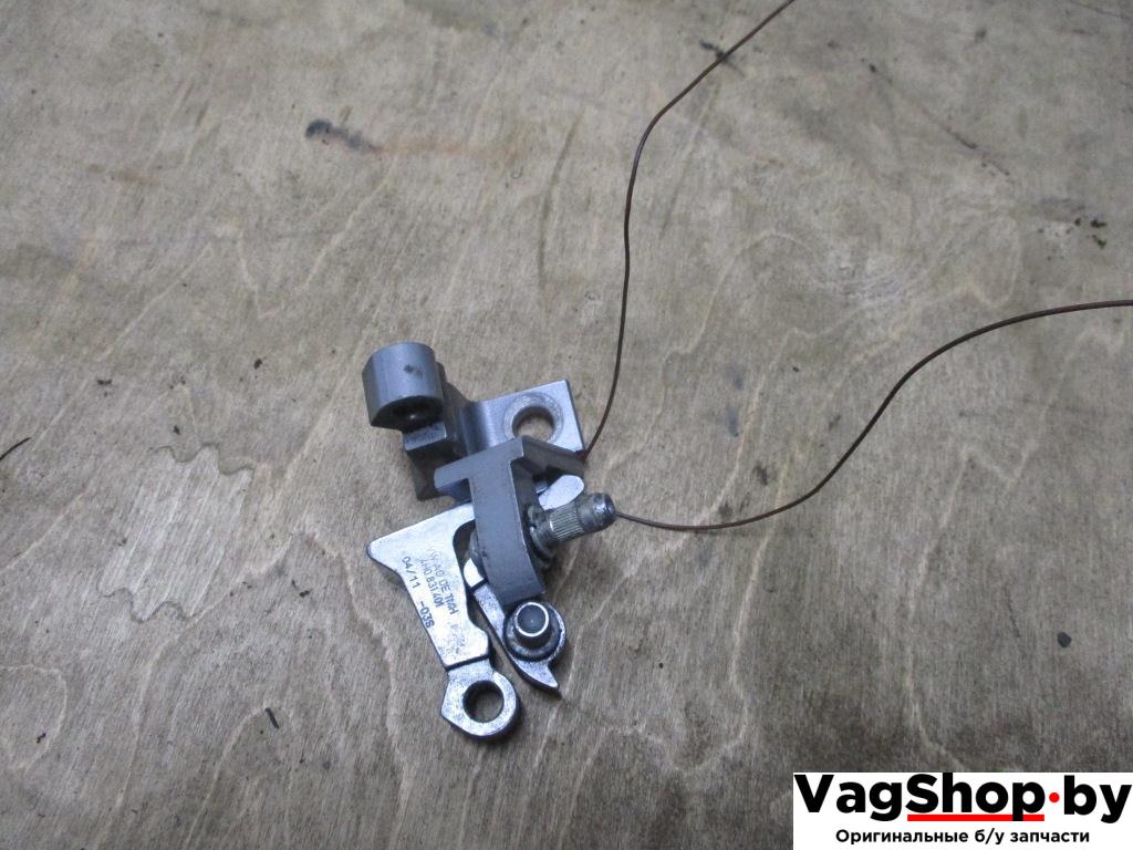 петля двери Audi A8 D4/4H 2011, 4.2 л., FSI, CDR, бензин, АКПП, серый, седан, полный привод, 4H0831401, 4H0831401A - фото №1
