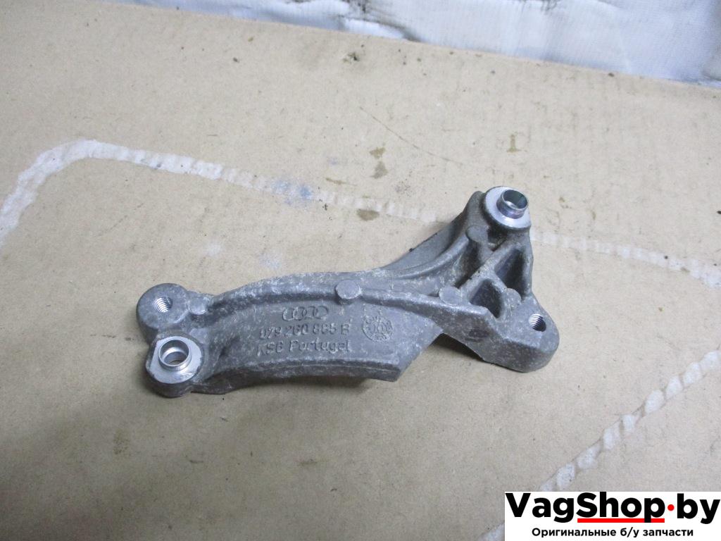 кронштейн компрессора кондиционера Audi A8 D4/4H 2011, 4.2 л., FSI, CDR, бензин, АКПП, серый, седан, полный привод, 079260885B - фото №1