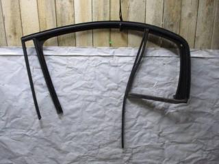 направляющая стекла Volkswagen Golf Plus 1 поколение 2007, 1.9 л., TDi, BLS, дизель, МКПП, сине-зеленый хамелеон, хетчбэк 5 дв., передний привод, 5M0845211F