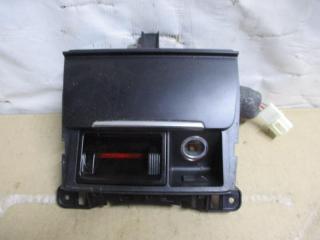 пепельница Audi Q5 8R 2010, 2.0 л., TDi, CAH, дизель, АКПП, белый, внедорожник 5 дв., полный привод, 8K0857951