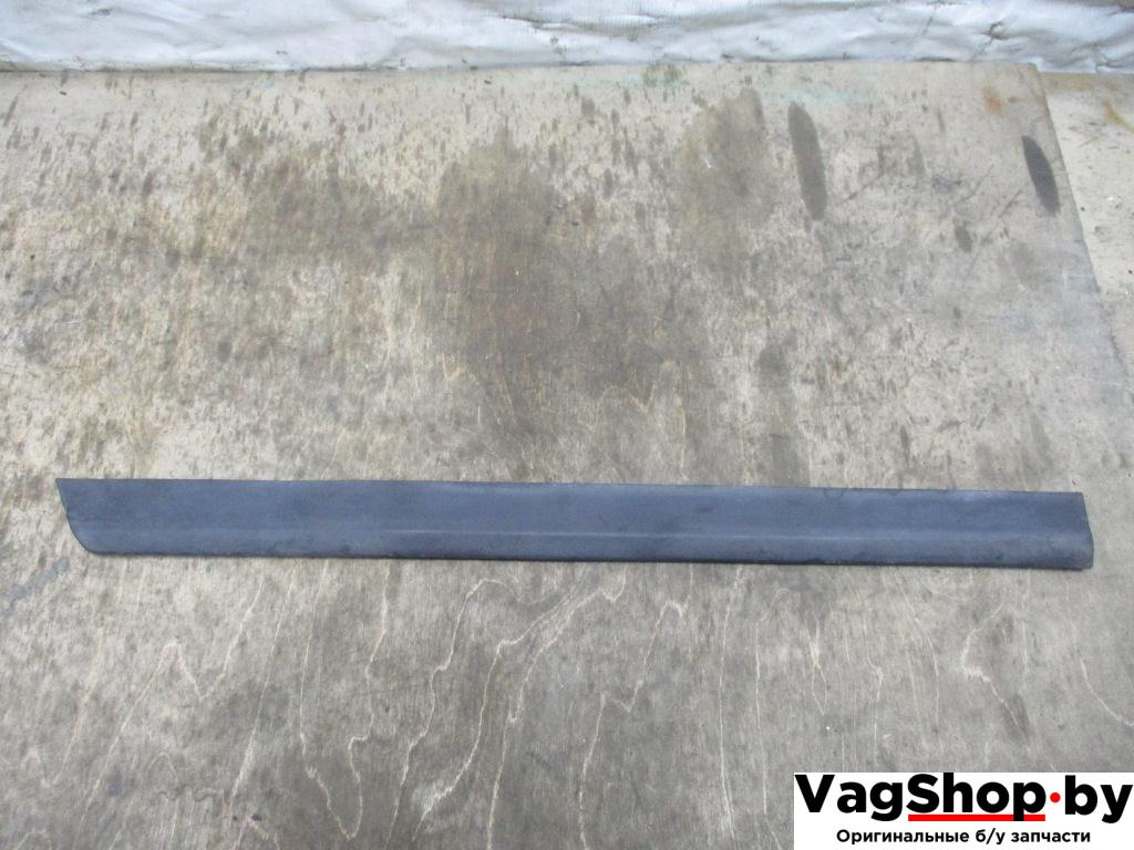 молдинг двери задней правой Volkswagen Passat B6 2006, 2.0 л., TDi, BKP, дизель, МКПП, черный, универсал, передний привод, 3C0854950 - фото №1