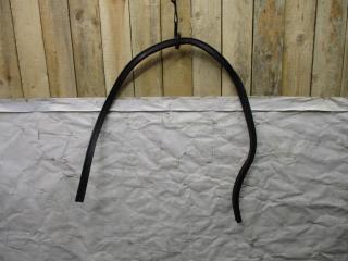 уплотнитель подкапотного пространства Volkswagen Passat B6 2006, 2.0 л., TDi, BKP, дизель, МКПП, черный, универсал, передний привод, 3C0823723