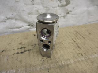 расширительный клапан кондиционера Volkswagen Caddy 3 поколение [рестайлинг] 2011, 2.0 л., TDi, CFH, дизель, МКПП, белый, минивэн, передний привод, 1K0820679