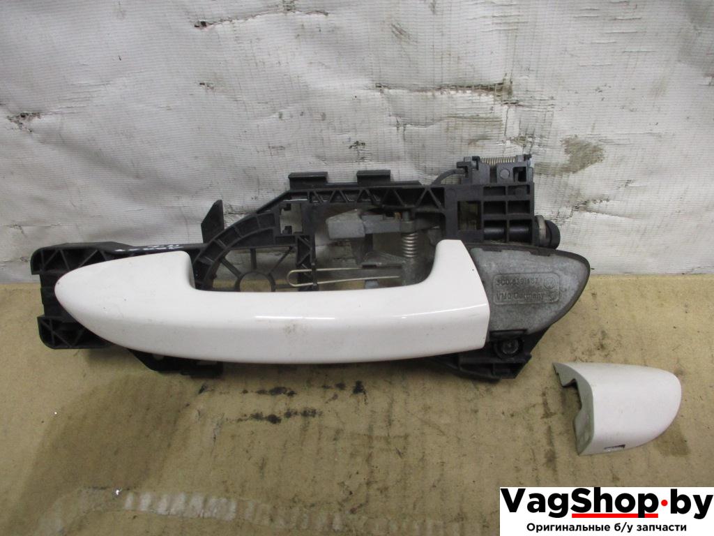 ручка наружная задняя левая Volkswagen Passat B6 2009, 2.0 л., TDi, CBA, дизель, АКПП, белый, седан, передний привод - фото №1