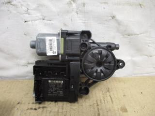 моторчик стеклоподъемника передний левый Volkswagen Passat B6 2009, 2.0 л., TDi, CBA, дизель, АКПП, белый, седан, передний привод, 1K0959792N, 3C2837461L