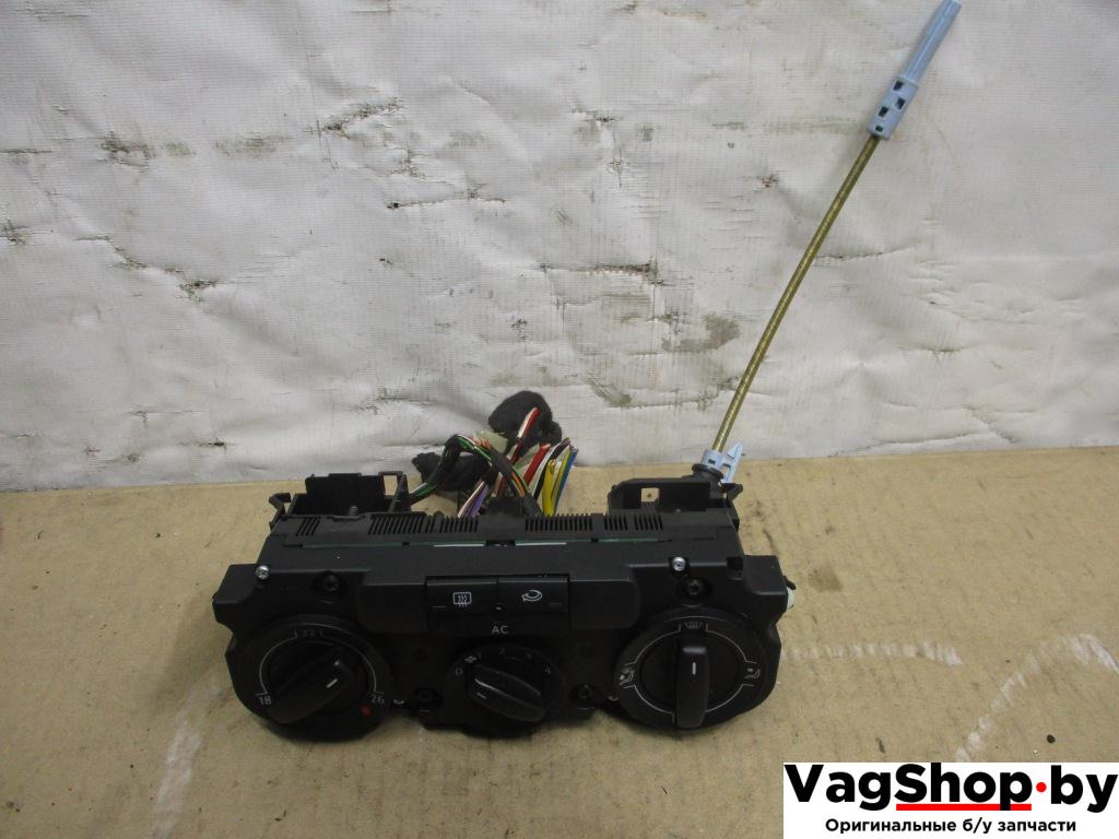блок управления печки / климат-контроля Volkswagen Passat B6 2009, 2.0 л., TDi, CBA, дизель, АКПП, белый, седан, передний привод - фото №1