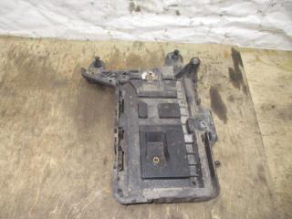 полка аккумулятора Volkswagen Passat B6 2009, 2.0 л., TDi, CBA, дизель, АКПП, белый, седан, передний привод, 1K0915333H