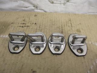 ответная часть (скоба) замка двери Volkswagen Passat B6 2009, 2.0 л., TDi, CBA, дизель, АКПП, белый, седан, передний привод, 3C0837003B, 3C0837003C