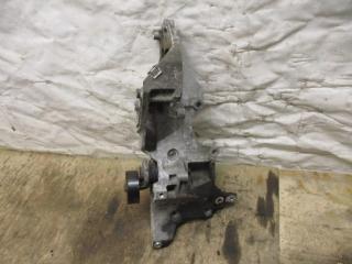 кронштейн двигателя Volkswagen Passat B6 2009, 2.0 л., TDi, CBA, дизель, АКПП, белый, седан, передний привод, 03L903143D