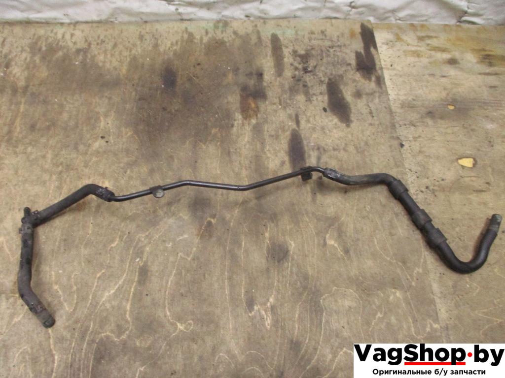 трубка охлаждающей жидкости Volkswagen Passat B6 2009, 2.0 л., TDi, CBA, дизель, АКПП, белый, седан, передний привод, 5N0121070G - фото №1