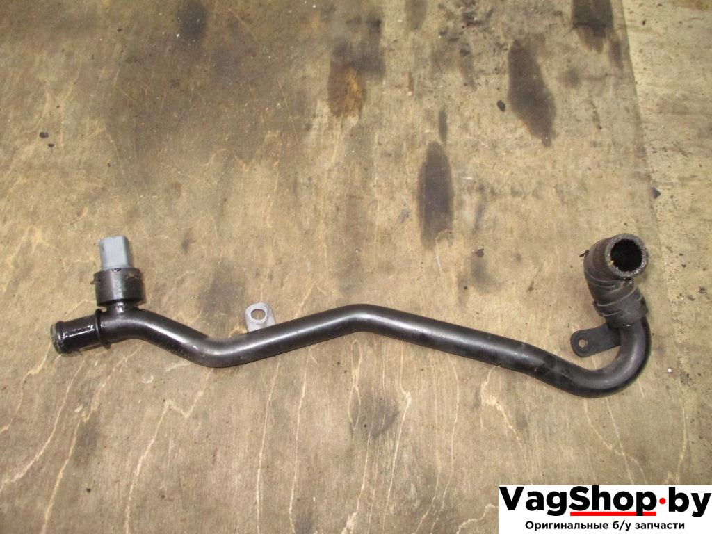 трубка охлаждающей жидкости Volkswagen Passat B6 2009, 2.0 л., TDi, CBA, дизель, АКПП, белый, седан, передний привод, 5N0121065 - фото №1
