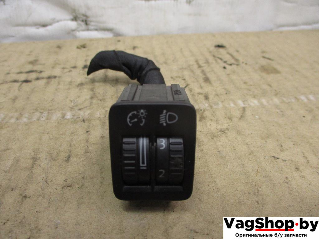 кнопка корректора фар Volkswagen Passat B7 2012, 2.0 л., TDi, CFF, дизель, МКПП, голубой, универсал, передний привод, 3AA941333 - фото №1