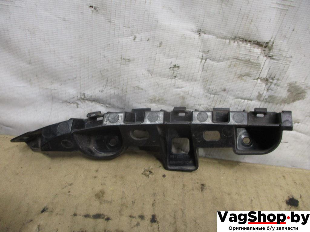 Крепление бампера переднего Volkswagen Passat B7 2012, 2.0 л., TDi, CFF, дизель, МКПП, голубой, универсал, передний привод, 3AA807184 - фото №1