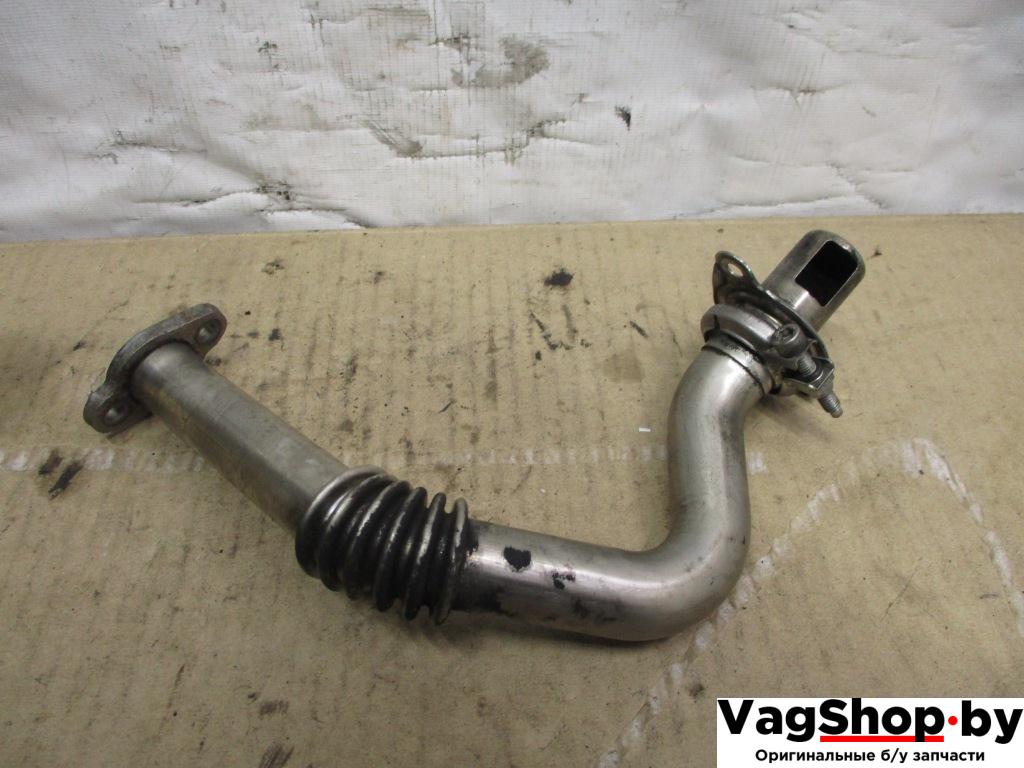 трубка системы рециркуляции EGR Volkswagen Tiguan 1 поколение 2010, 2.0 л., TDi, CFF, дизель, МКПП, черный, внедорожник 5 дв., передний привод, 03L131521R - фото №1