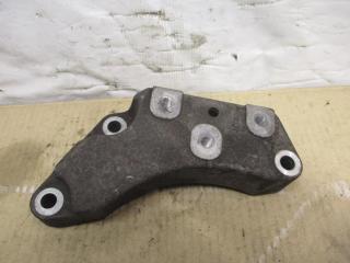 кронштейн КПП Volkswagen Tiguan 1 поколение 2010, 2.0 л., TDi, CFF, дизель, МКПП, черный, внедорожник 5 дв., передний привод, 5N0199117A