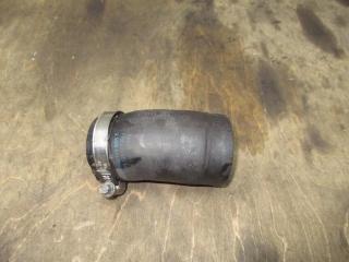 патрубок интеркулера Volkswagen Tiguan 1 поколение 2010, 2.0 л., TDi, CFF, дизель, МКПП, черный, внедорожник 5 дв., передний привод, 5N0145828E