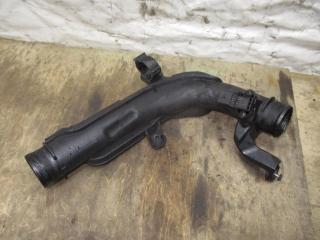 патрубок интеркулера Volkswagen Tiguan 1 поколение 2010, 2.0 л., TDi, CFF, дизель, МКПП, черный, внедорожник 5 дв., передний привод, 1K0145770AE