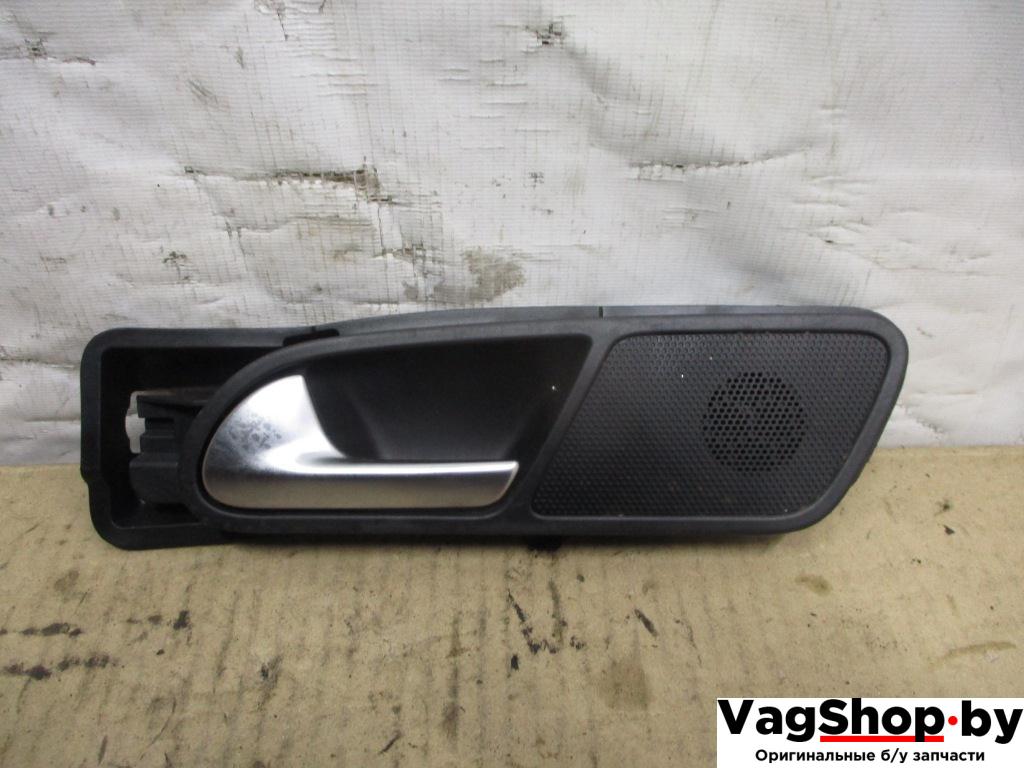 ручка внутренняя задняя левая Volkswagen Tiguan 1 поколение 2010, 2.0 л., TDi, CFF, дизель, МКПП, черный, внедорожник 5 дв., передний привод, 5N0839113A - фото №1