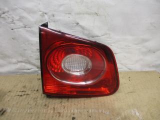 фонарь крышки багажника левый Volkswagen Tiguan 1 поколение 2010, 2.0 л., TDi, CFF, дизель, МКПП, черный, внедорожник 5 дв., передний привод, 5N0945093C