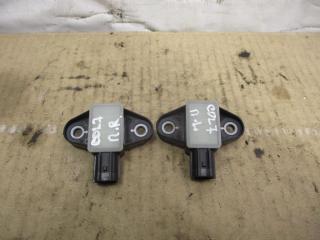 датчик удара Volkswagen Tiguan 1 поколение 2010, 2.0 л., TDi, CFF, дизель, МКПП, черный, внедорожник 5 дв., передний привод, 5N0959354