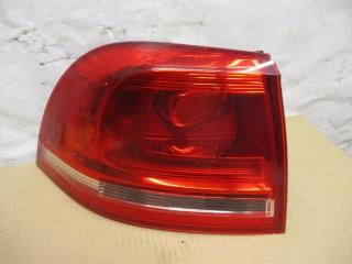 фонарь задний левый Volkswagen Touareg 2 поколение 2011, 3.6 л., FSI, CGR, бензин, АКПП, черный, внедорожник 5 дв., полный привод, 7P6945095C