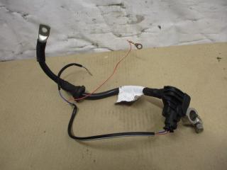 клемма аккумулятора минус Volkswagen Touareg 2 поколение 2011, 3.6 л., FSI, CGR, бензин, АКПП, черный, внедорожник 5 дв., полный привод, 7P0915181A