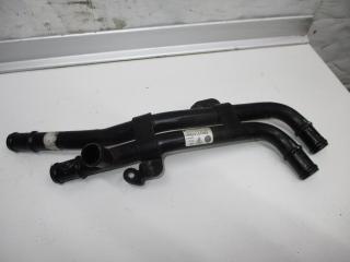 трубка охлаждающей жидкости Volkswagen Touareg 2 поколение 2011, 3.6 л., FSI, CGR, бензин, АКПП, черный, внедорожник 5 дв., полный привод, 7P0121070AC