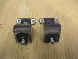 петля крышки багажника Volkswagen Touareg 2 поколение 2011, 3.6 л., FSI, CGR, бензин, АКПП, черный, внедорожник 5 дв., полный привод