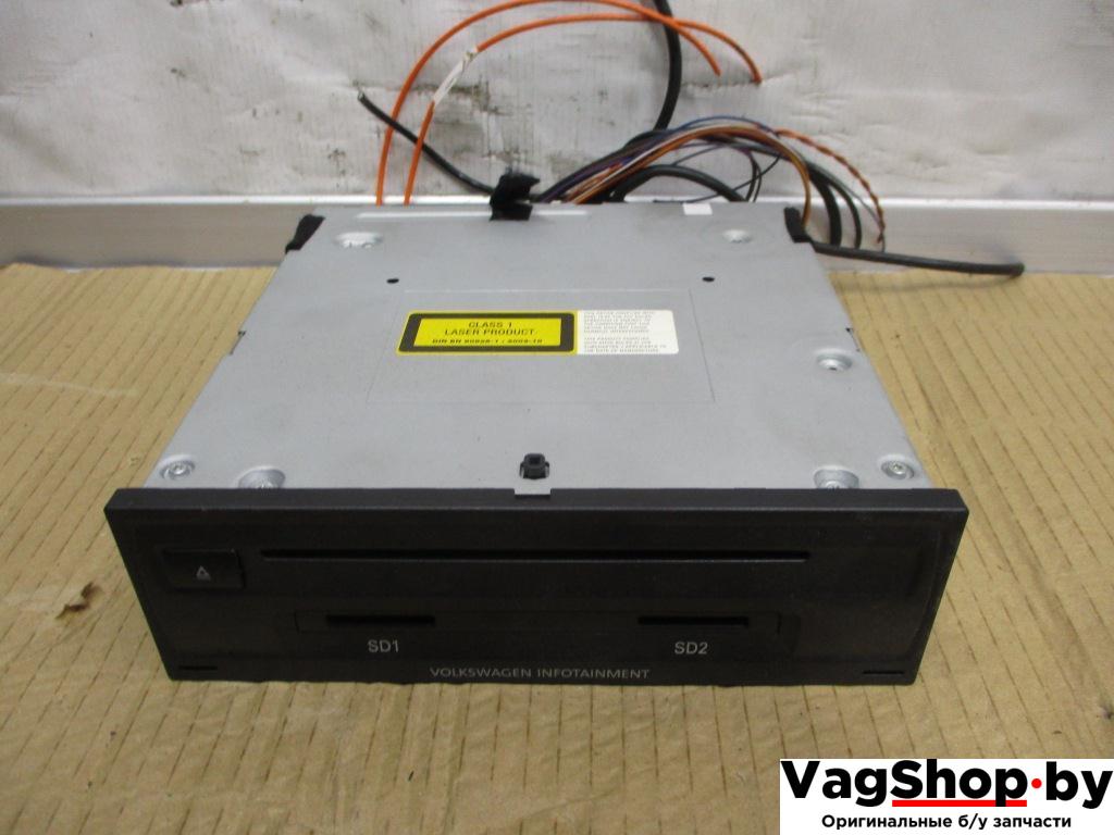 магнитола Volkswagen Touareg 2 поколение 2011, 3.6 л., FSI, CGR, бензин, АКПП, черный, внедорожник 5 дв., полный привод, 7P6035664 - фото №1