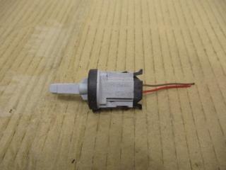 датчик температуры Volkswagen Touareg 2 поколение 2011, 3.6 л., FSI, CGR, бензин, АКПП, черный, внедорожник 5 дв., полный привод, 1K0907543C