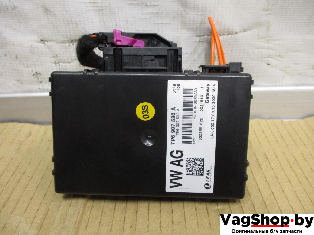 диагностический интерфейс Volkswagen Touareg 2 поколение 2011, 3.6 л., FSI, CGR, бензин, АКПП, черный, внедорожник 5 дв., полный привод, 7P6907530A - фото №1