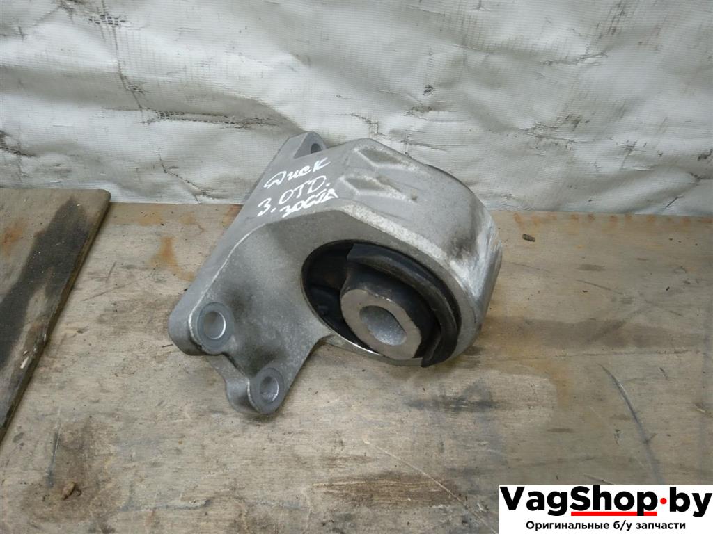 подушка крепления КПП Land Rover Discovery 4 поколение 2012, 3.0 л., TDi, дизель, АКПП, внедорожник 5 дв., 4618099231, 3318153211 - фото №1