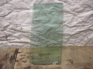 стекло двери задней правой Volkswagen Touran 1 поколение [рестайлинг] 2007, 1.9 л., TDi, BXE, дизель, МКПП, черный, минивэн, передний привод