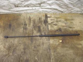 амортизатор капота Volkswagen Passat B6 2006, 2.0 л., TDi, BKP, дизель, МКПП, черный, универсал, передний привод, 3C0823359A