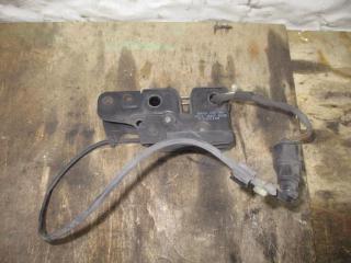 замок капота Volkswagen Passat B6 2006, 2.0 л., TDi, BKP, дизель, МКПП, черный, универсал, передний привод, 3C1823509D